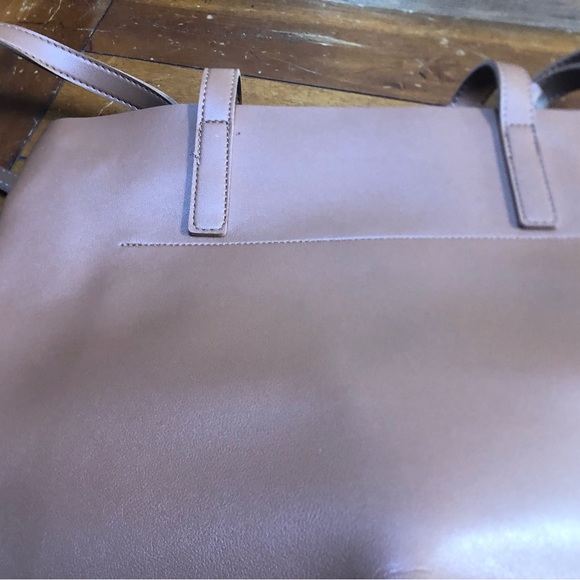 New Henny & Lev vegan leather tote. - Picture 7 of 8